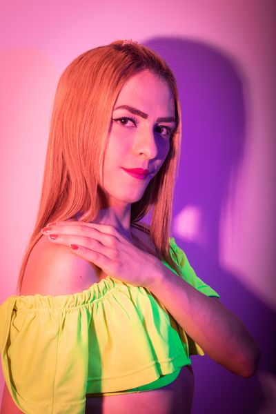 Live sex webcam photo for dollcamila #2468642