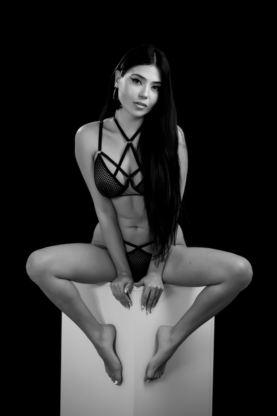 Live sex webcam photo for AzhiraMiller #2494096