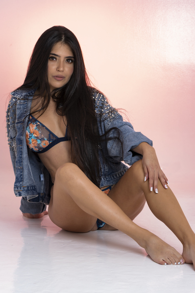 Live sex webcam photo for AzhiraMiller #2270480