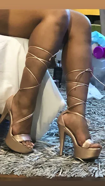 Live sex webcam photo for TyraLewis #3650761