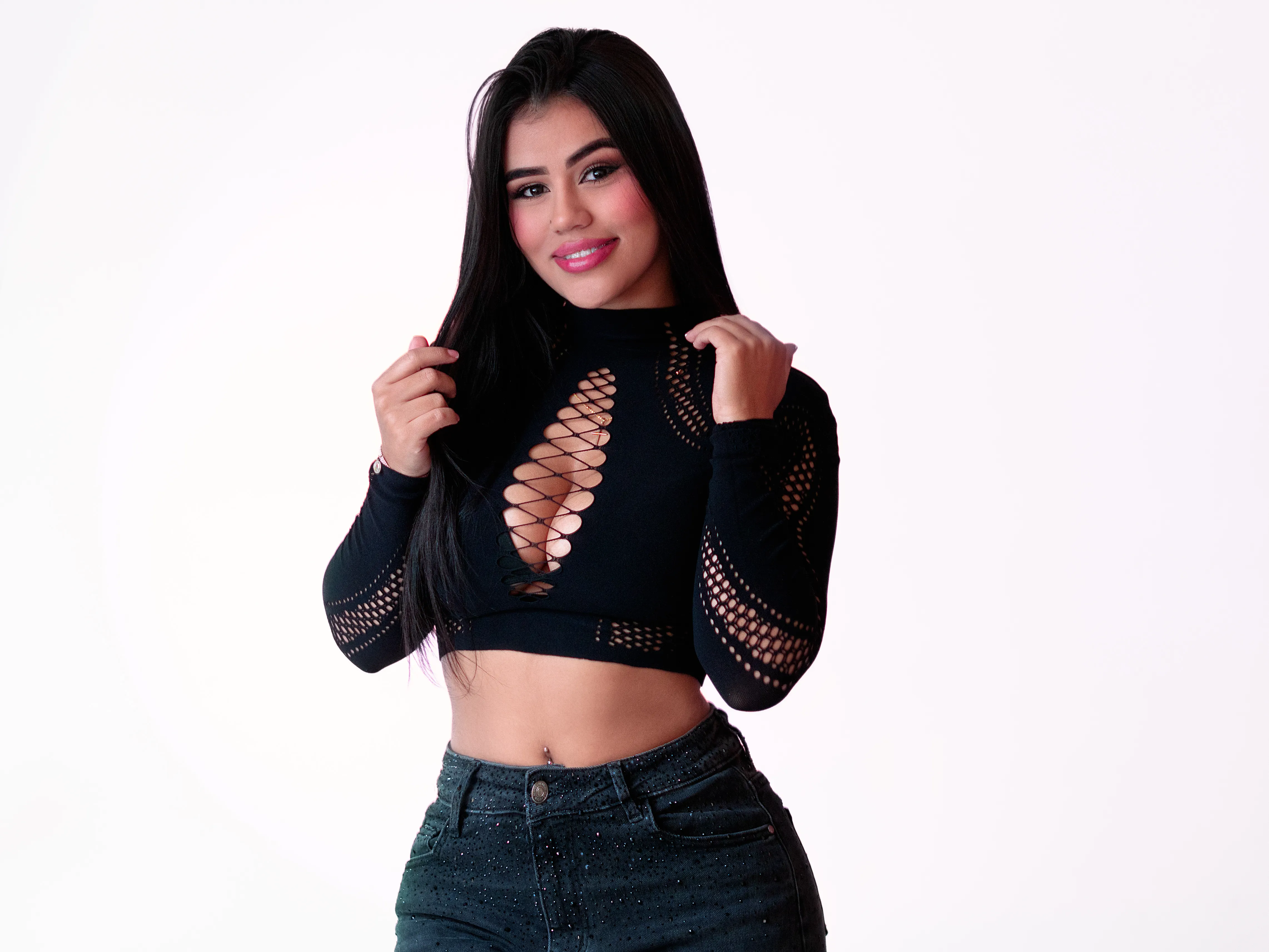 Live sex webcam photo for GabyRiveraa #8187981