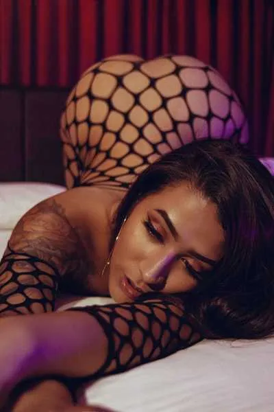 Live sex webcam photo for KeyshaRoberts #2233863