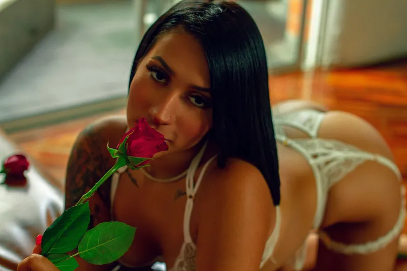 Live sex webcam photo for KeyshaRoberts #2791755