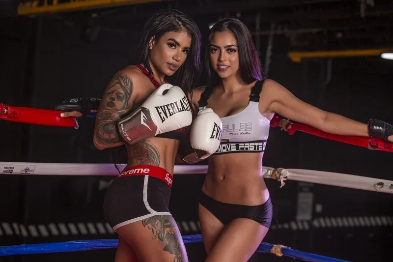 Live sex webcam photo for KelsieAndLeah #2217827