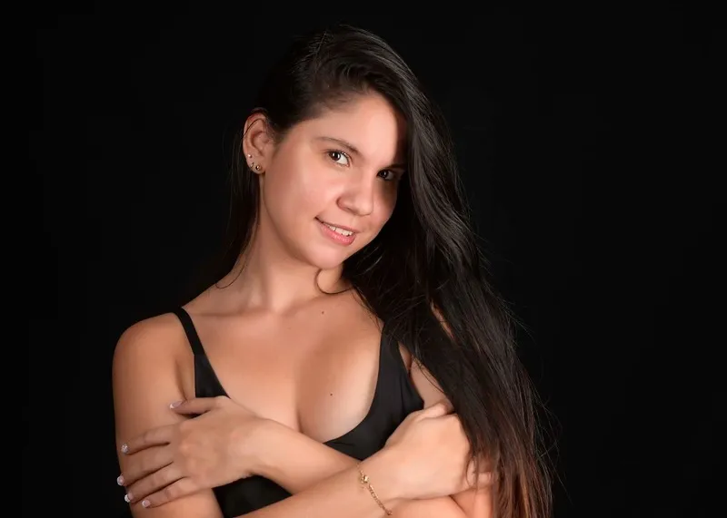 Live sex webcam photo for ManuelaAcuri #2839718