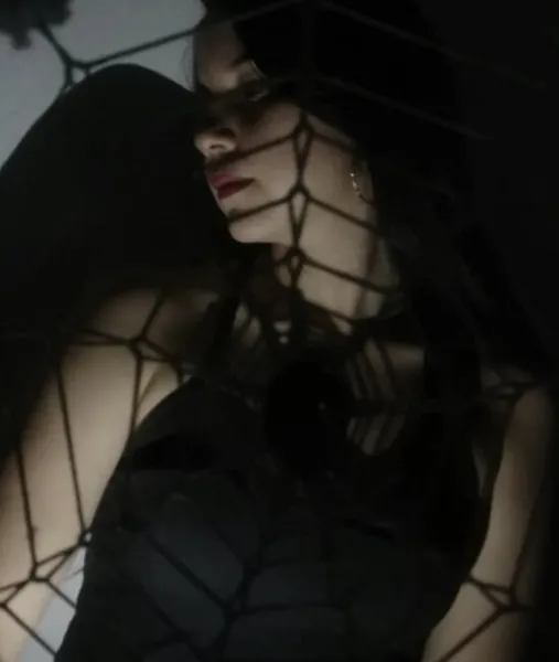 Live sex webcam photo for ManuelaAcuri #2864294