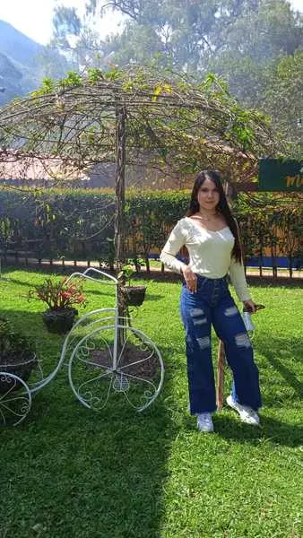 Live sex webcam photo for ManuelaAcuri #2640949