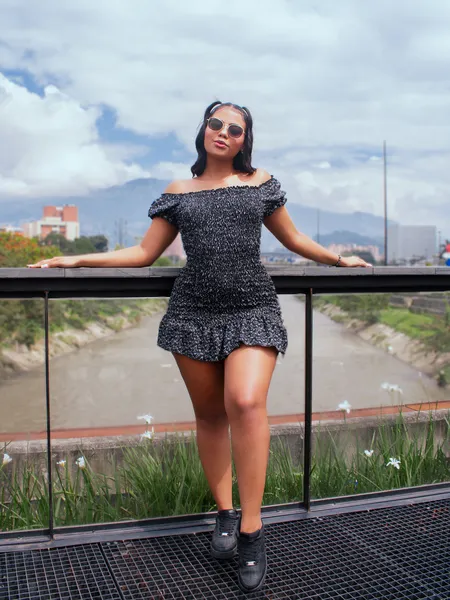 Live sex webcam photo for LissReyes #3127168