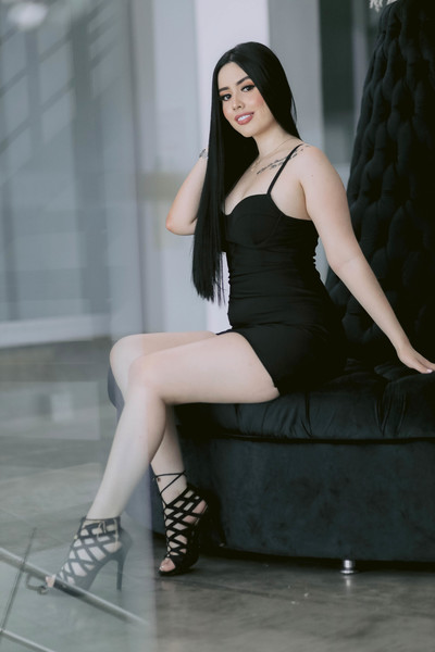 Live sex webcam photo for AnaiisBeyker #2343496