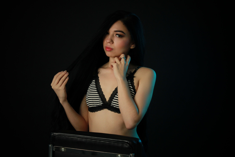 Live sex webcam photo for GISELE_DOLL #2261200