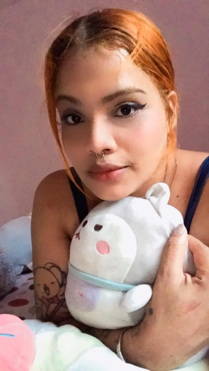 Live sex webcam photo for ammyy_collins #7213211