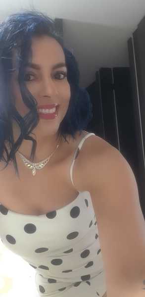 Live sex webcam photo for KarleneBullock #3085973