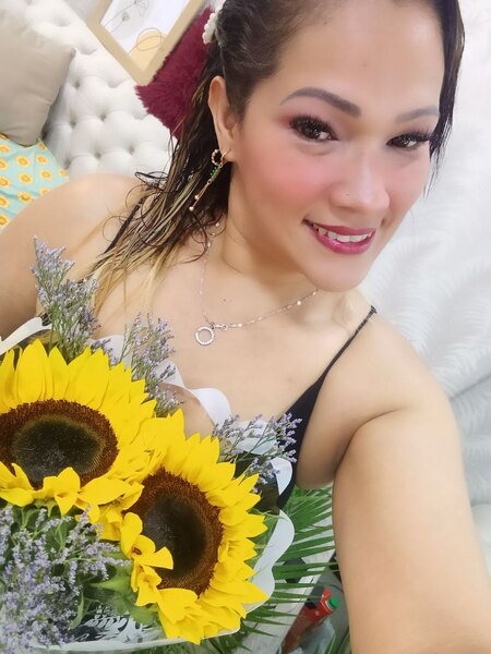 Live sex webcam photo for salmaluna #5348142