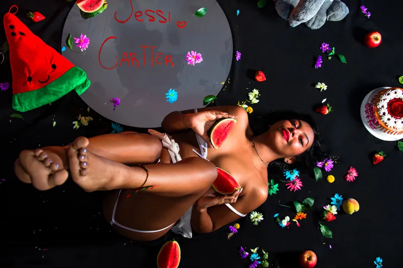 Live sex webcam photo for JessiCartter #2419909