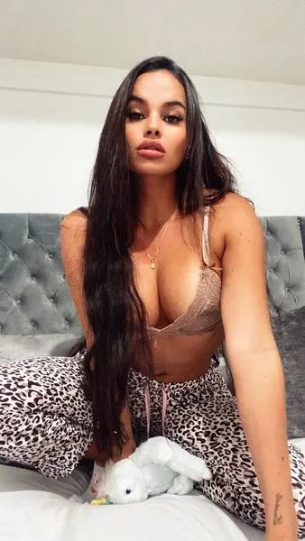 Live sex webcam photo for SammyyBrown #3171662