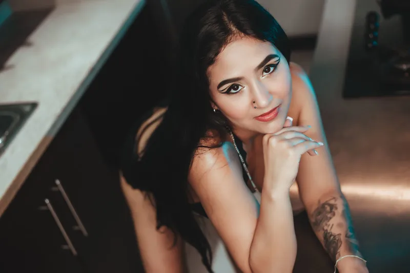 Live sex webcam photo for chaaneel #3264052