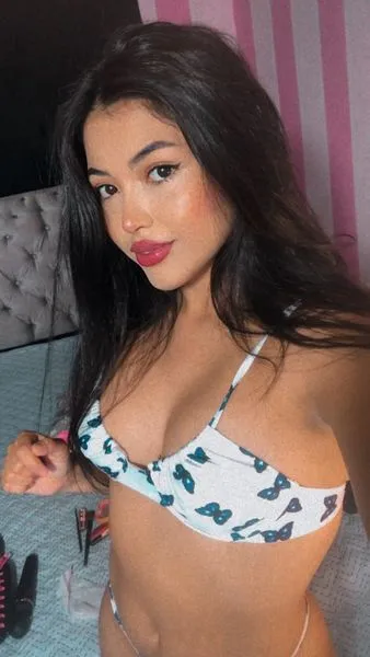 Live sex webcam photo for VioletteWhite #2861078