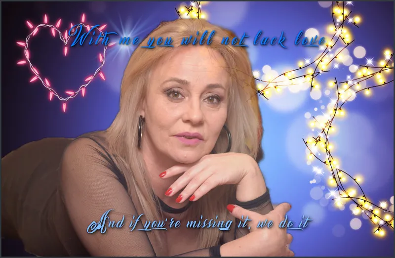 Live sex webcam photo for EmilyLoewe #2927601
