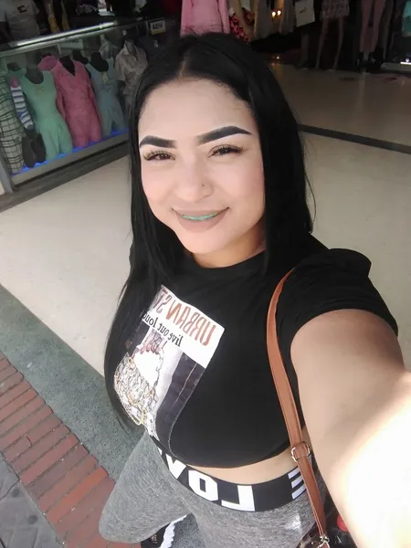 Live sex webcam photo for Melody_Multi_SQUIRT #2272108