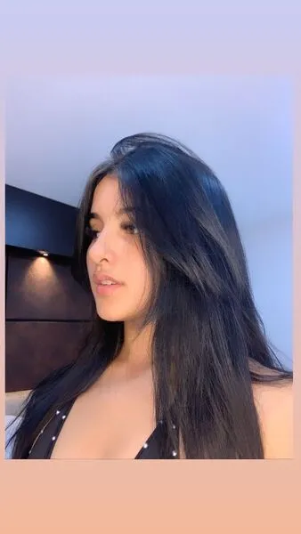 Live sex webcam photo for GinaDuran #6367627