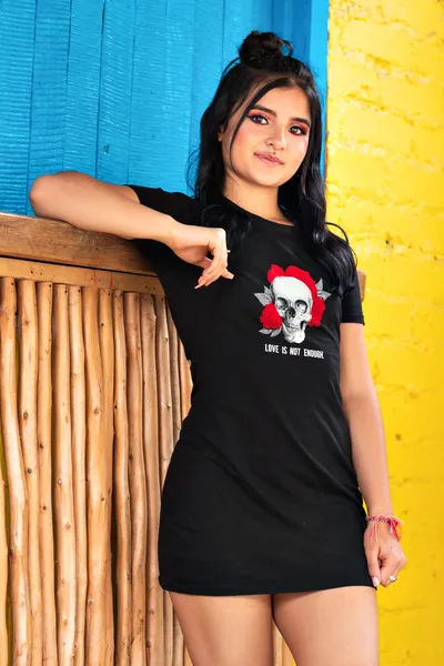 Live sex webcam photo for GinaDuran #2637149
