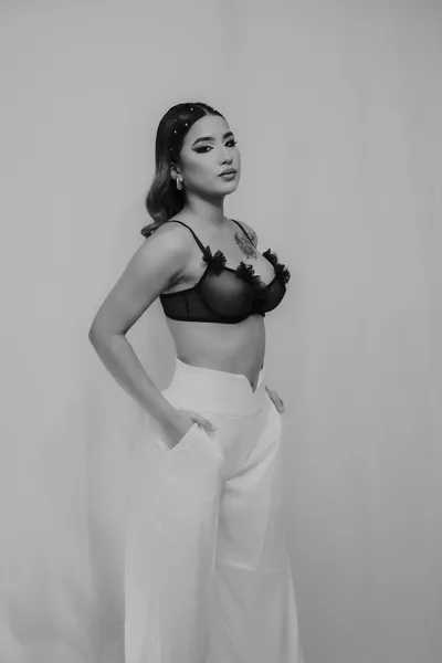 Live sex webcam photo for MelissaHill #6142325