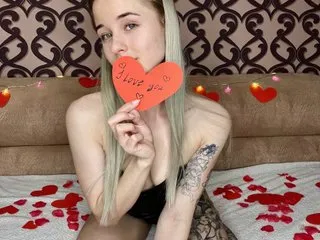 Live sex webcam photo for CassidyKisss #6876540