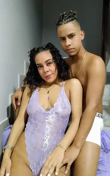 Live sex webcam photo for KateloveJack #2387288