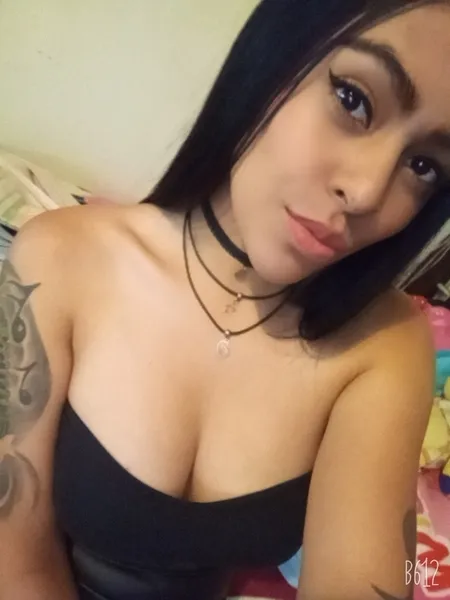 Live sex webcam photo for StellaBecker #2972907