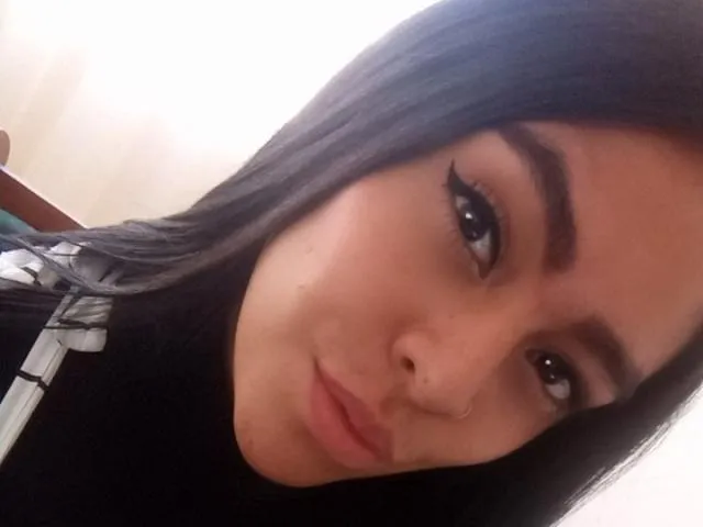 Live sex webcam photo for StellaBecker #2972910