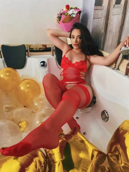 Live sex webcam photo for KendallJay #3345375