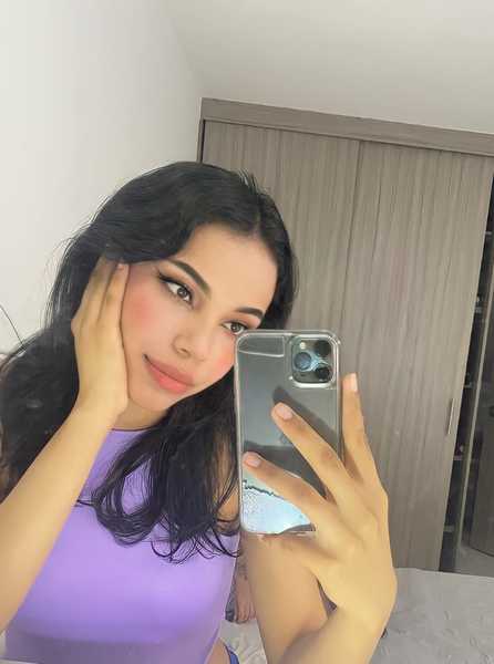 Live sex webcam photo for SophyWilliamss #2320736