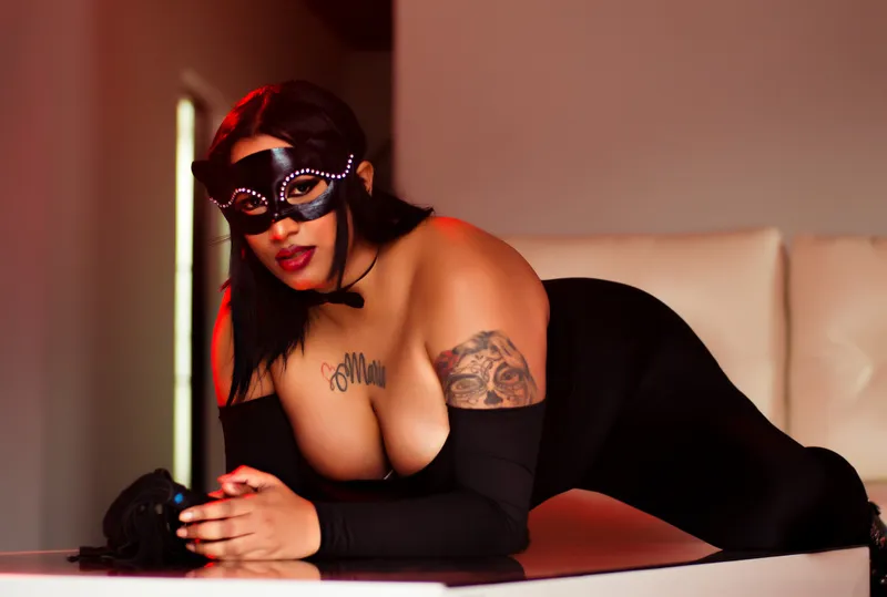 Live sex webcam photo for CatalinaKane #6185003