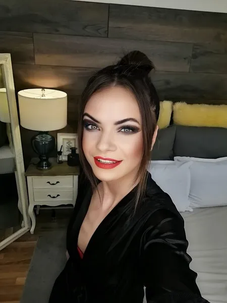 Live sex webcam photo for AndriuskhaPearl #3351996