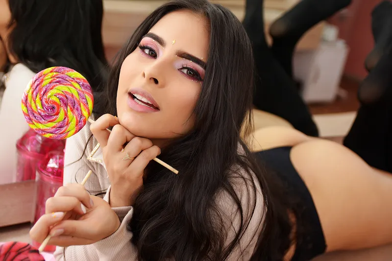 Live sex webcam photo for CarlaMore #6130521