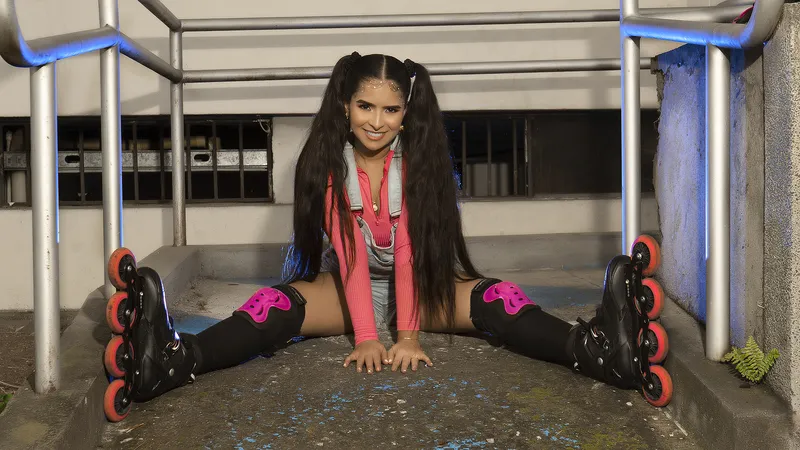 Live sex webcam photo for CarlaMore #6130607