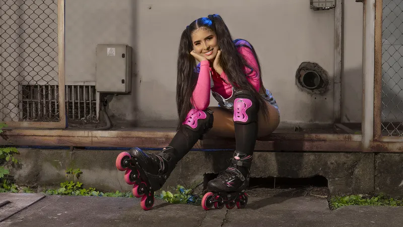 Live sex webcam photo for CarlaMore #6130606