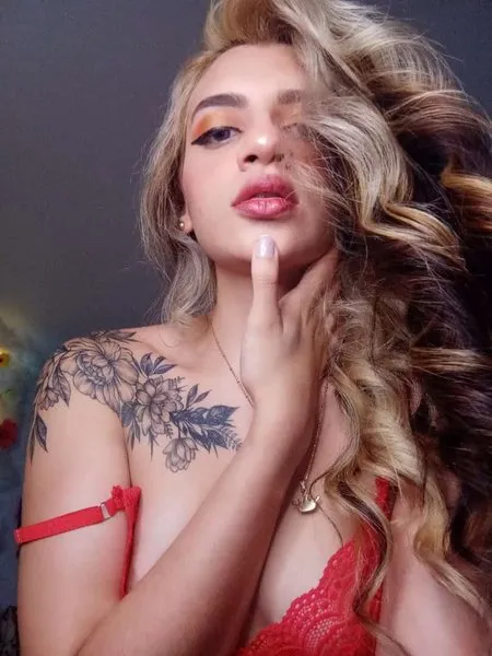 Live sex webcam photo for EmeraldSmiith #2419854
