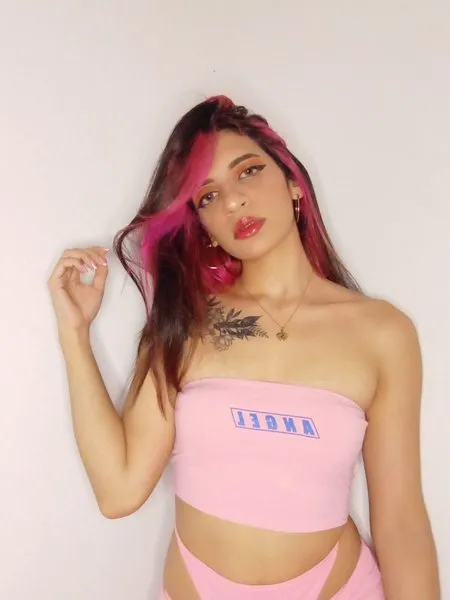 Live sex webcam photo for EmeraldSmiith #3168725