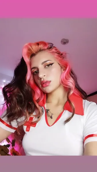 Live sex webcam photo for EmeraldSmiith #2816703