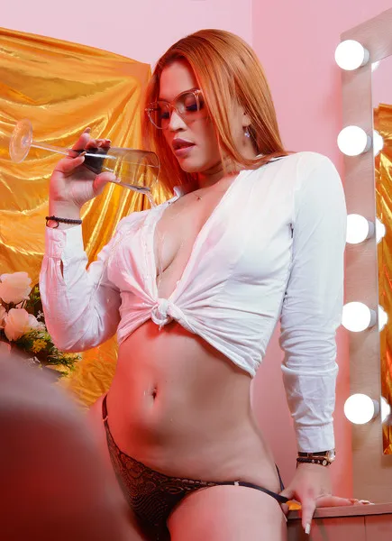 Live sex webcam photo for SharonMorryson #3506882