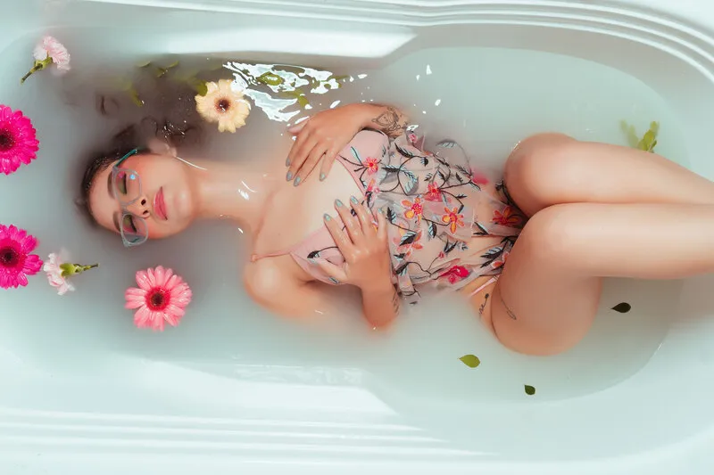 Live sex webcam photo for AmberGrey #6051741