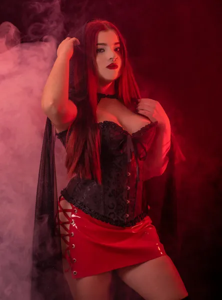 Live sex webcam photo for LaurenLovet #2739155