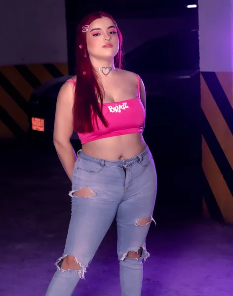 Live sex webcam photo for LaurenLovet #3034914