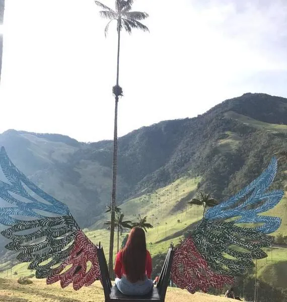 Live sex webcam photo for LaurenLovet #2941415