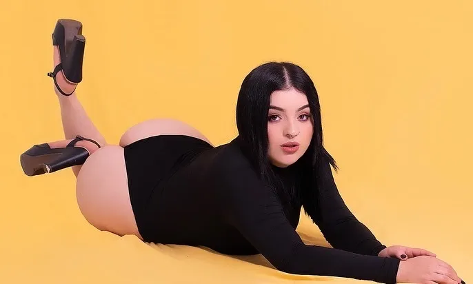 Live sex webcam photo for LaurenLovet #3419336