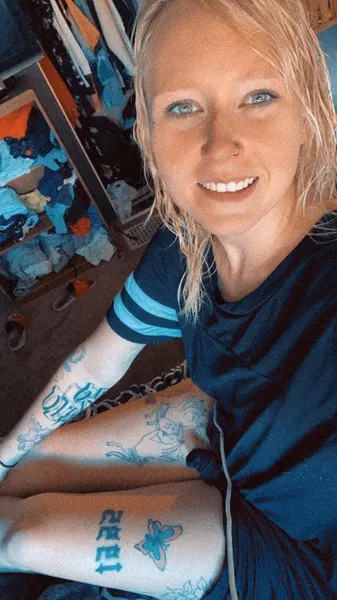 Live sex webcam photo for DessiDawnn #2523197