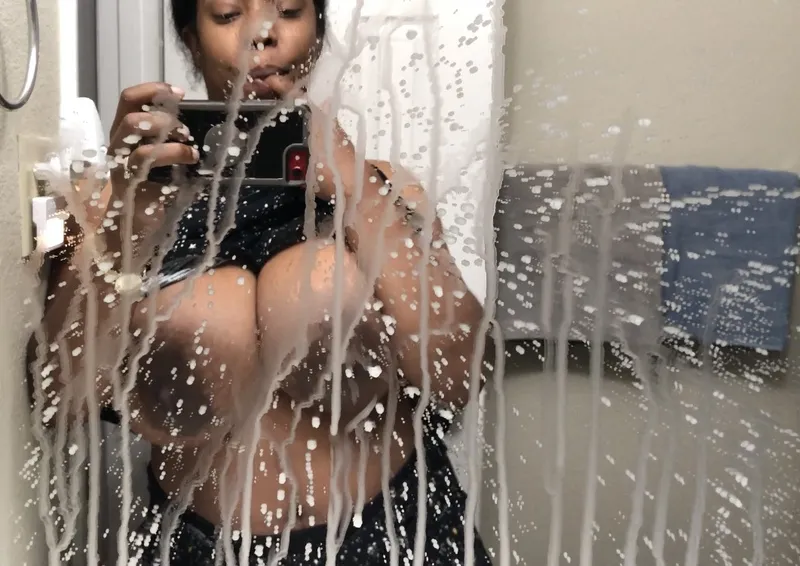 Live sex webcam photo for IamAvaArt #3406906