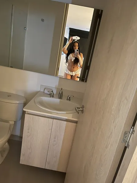 Live sex webcam photo for WhitneyHarrelson #3078820
