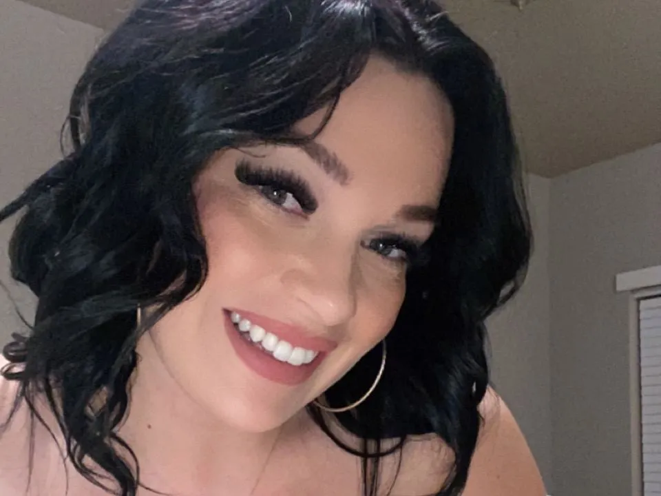 Live sex webcam photo for BrookeMillions #2790784